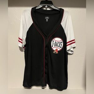 Diamond backs jersey.
